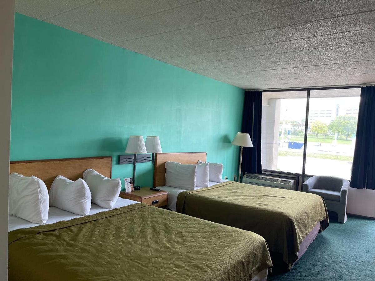 Horseshoe Curve Lodge Altoona Exterior photo